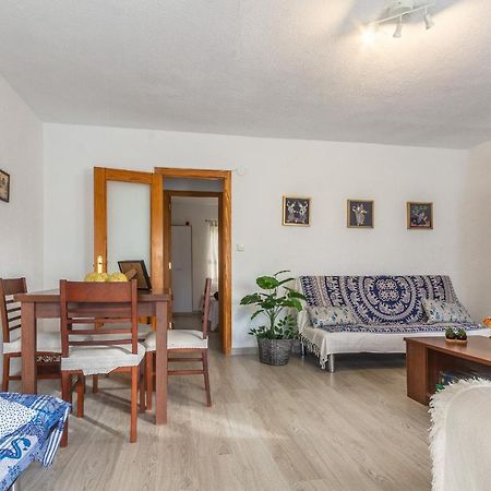 شقة 2Br Flat - Aircon - 5 Min Walk To Benidorm Beach المظهر الخارجي الصورة
